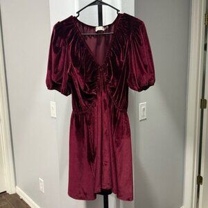 GEORGIE Dress NWOT Red Velour Velvet Size Medium Holiday Romantic V Neck